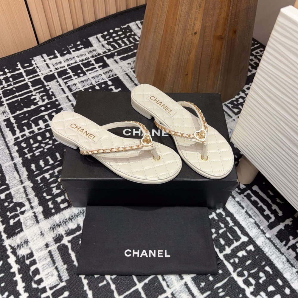 高仿Chanel*25C系列G46405C小羊皮防滑人字拖白色免檢版