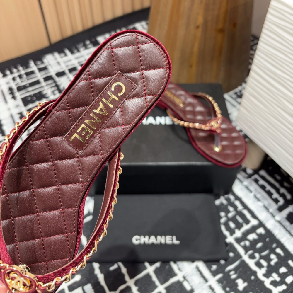 高仿Chanel*25C系列G46405A小羊皮防滑人字拖紅色免檢版