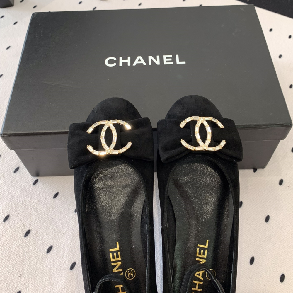 高仿Chanel*24K系列G46022B絲絨塔扣瑪麗珍鞋黑色免檢版