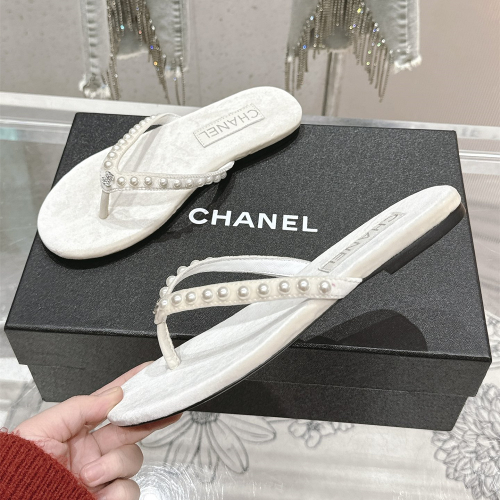 高仿Chanel*25C系列G46205A絲絨珍珠人字拖白色免檢版