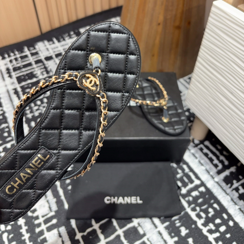 高仿Chanel*25C系列G46405X小羊皮防滑人字拖黑色免檢版
