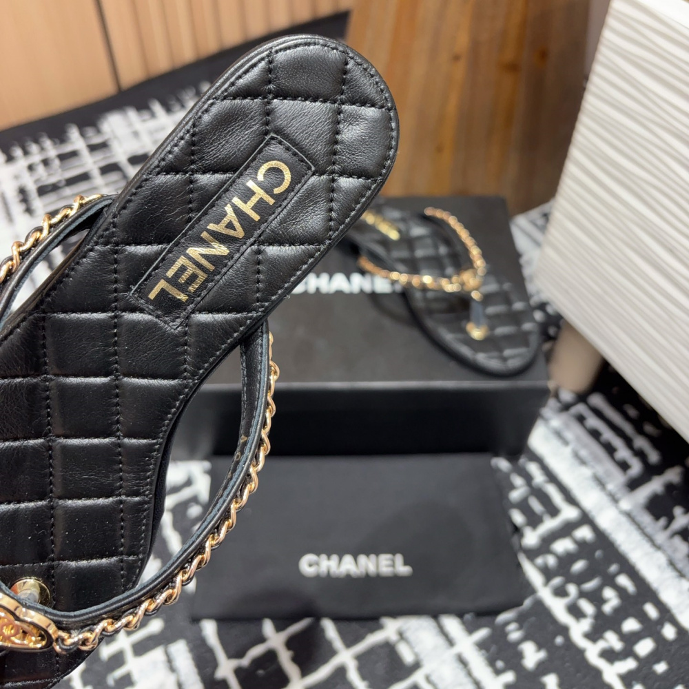 高仿Chanel*25C系列G46405X小羊皮防滑人字拖黑色免檢版
