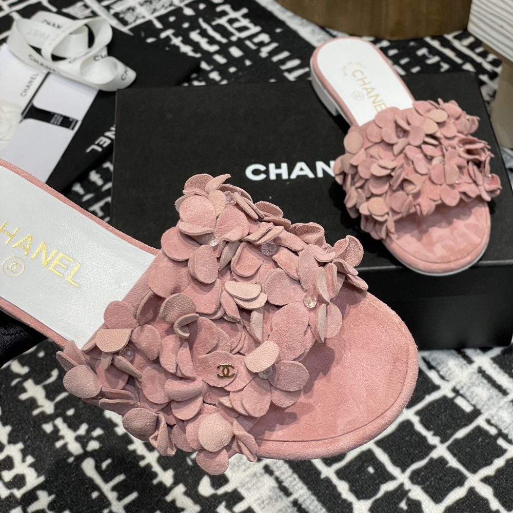 高仿Chanel*25P系列G46231B小羊皮花瓣拖鞋粉色1CM免檢版