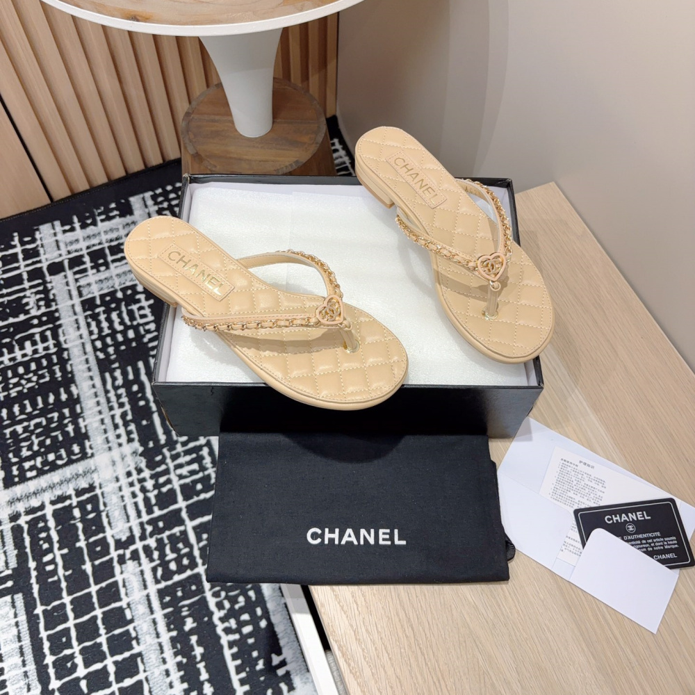 高仿Chanel*25C系列G46405B小羊皮防滑人字拖米黃免檢版