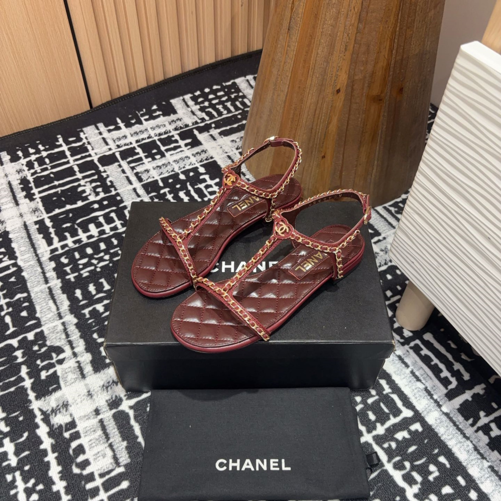 高仿Chanel*25C系列G46111A小羊皮平底涼鞋紅色免檢版