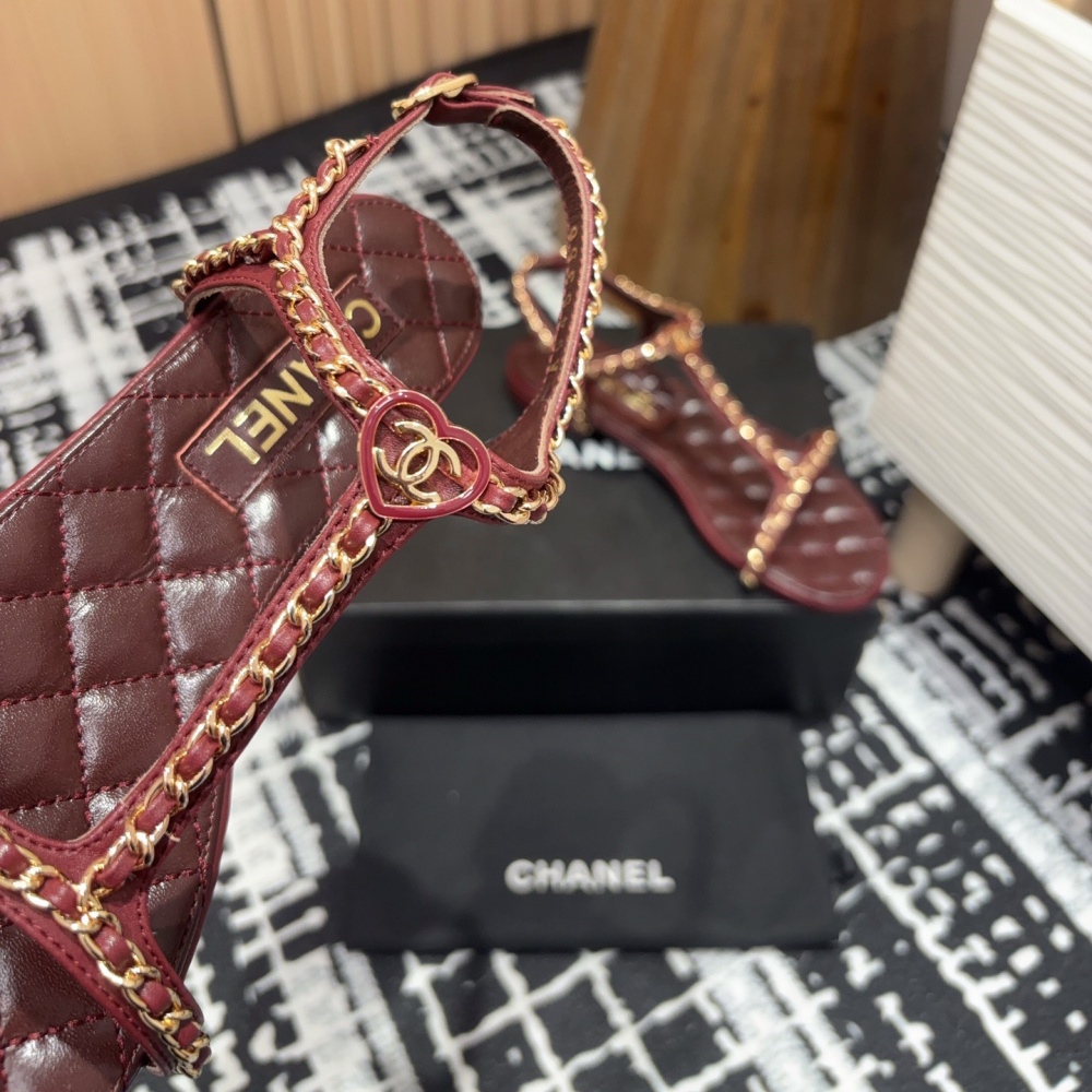 高仿Chanel*25C系列G46111A小羊皮平底涼鞋紅色免檢版