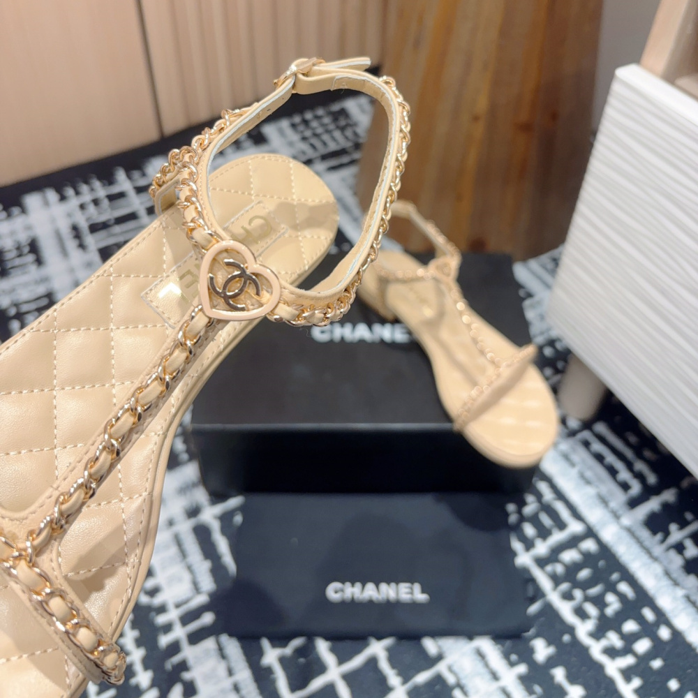 高仿Chanel*25C系列G46111B小羊皮平底涼鞋米黃免檢版