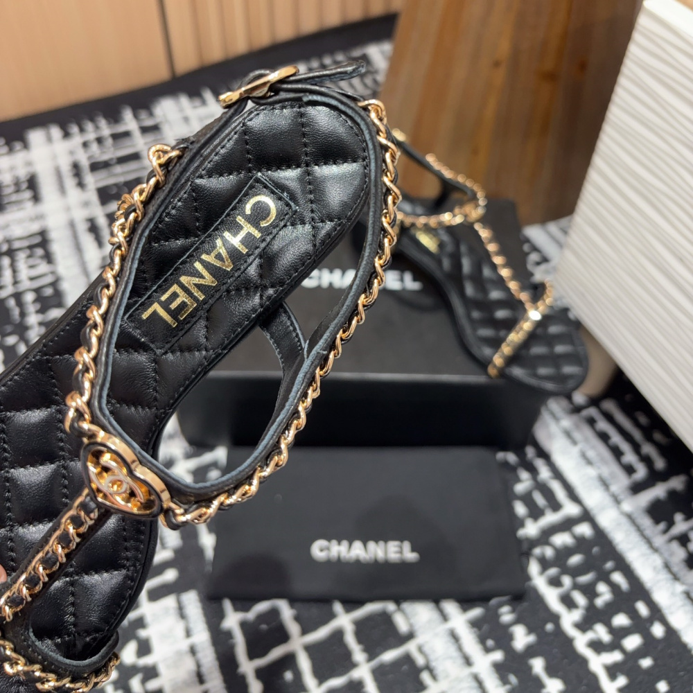 高仿Chanel*25C系列G36122X小羊皮中踭涼鞋黑色5CM免檢版