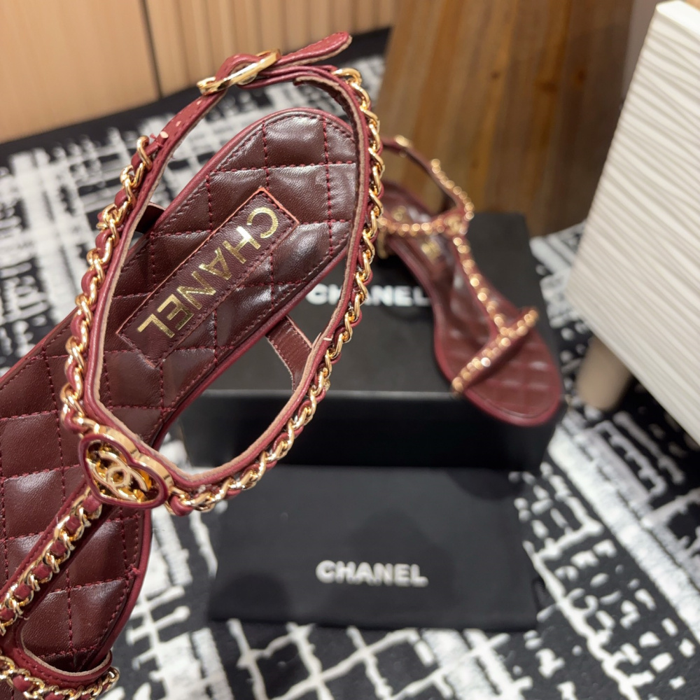 高仿Chanel*25C系列G36122A小羊皮中踭涼鞋紅色5CM免檢版