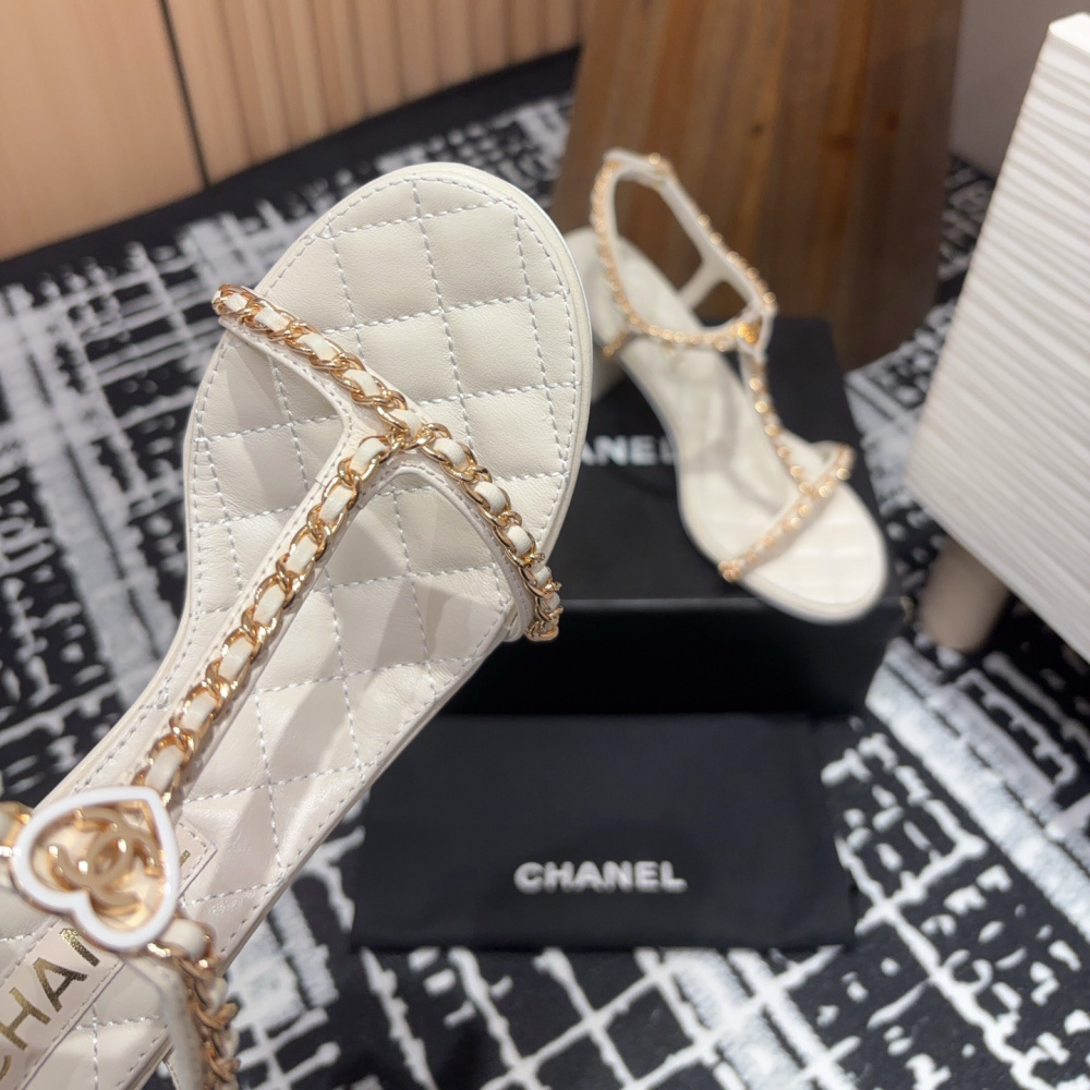 高仿Chanel*25C系列G46109C小羊皮高踭涼鞋白色8.8CM免檢版