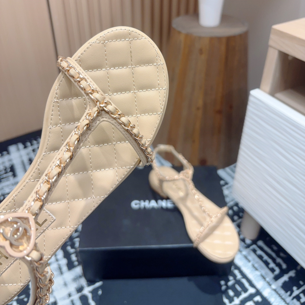 高仿Chanel*25C系列G46111B小羊皮平底涼鞋米黃免檢版