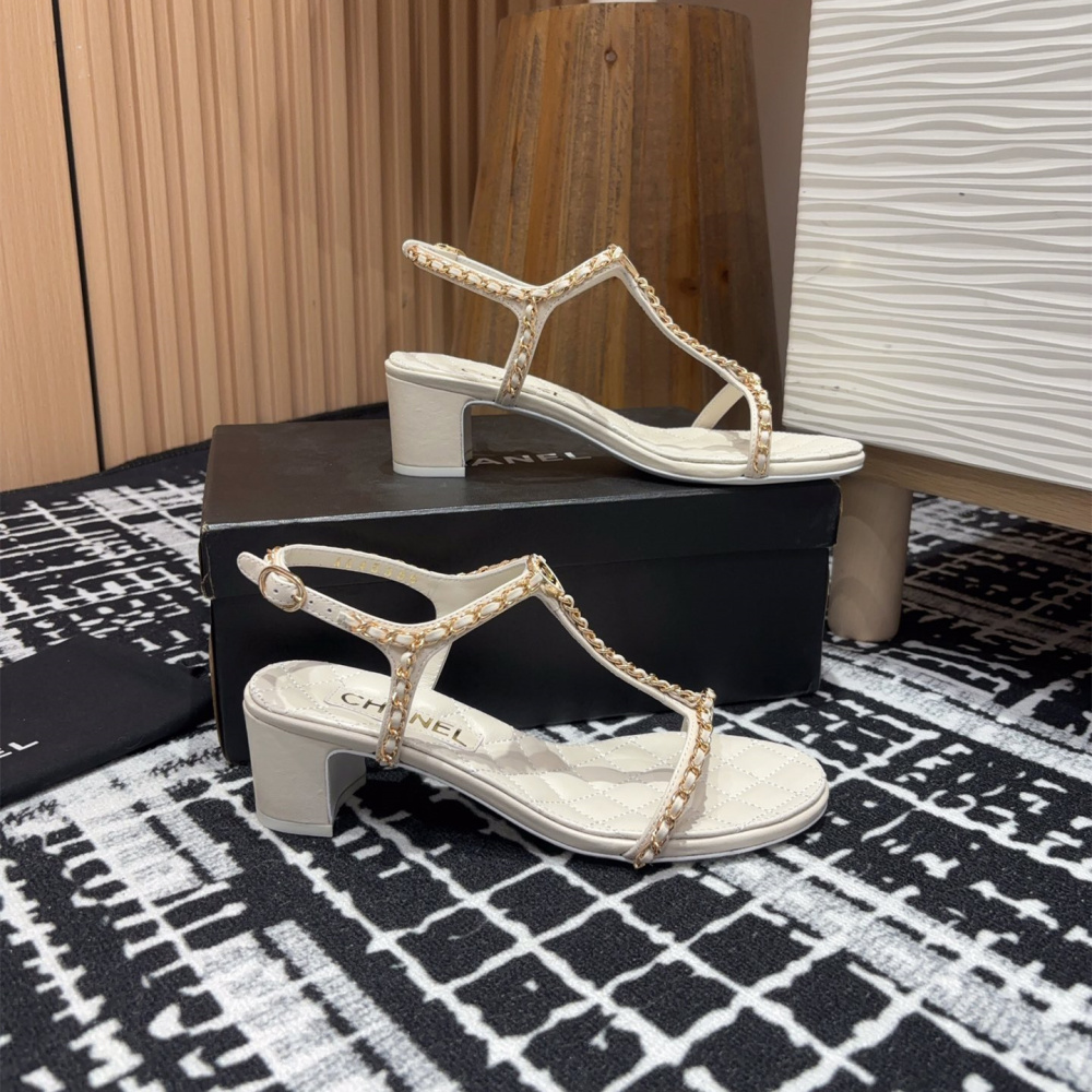 高仿Chanel*25C系列G36122C小羊皮中踭涼鞋白色5CM免檢版