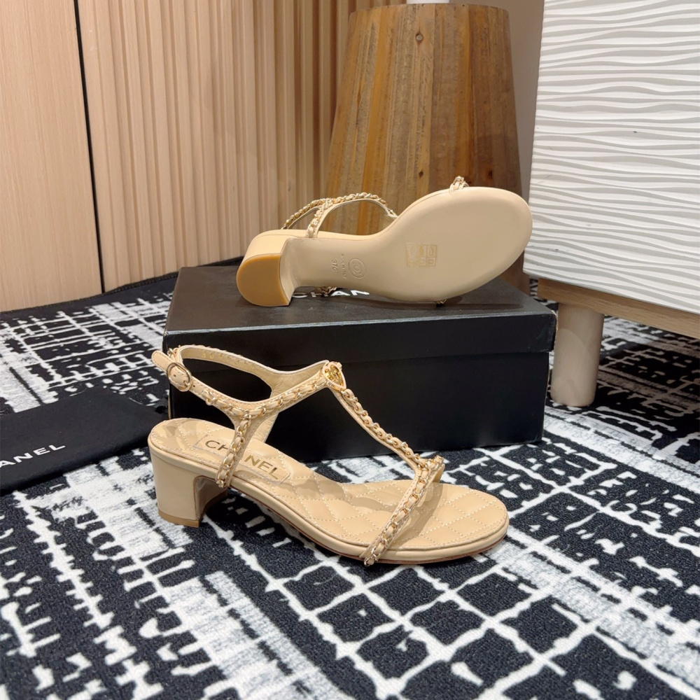 高仿Chanel*25C系列G36122B小羊皮中踭涼鞋米黃5CM免檢版