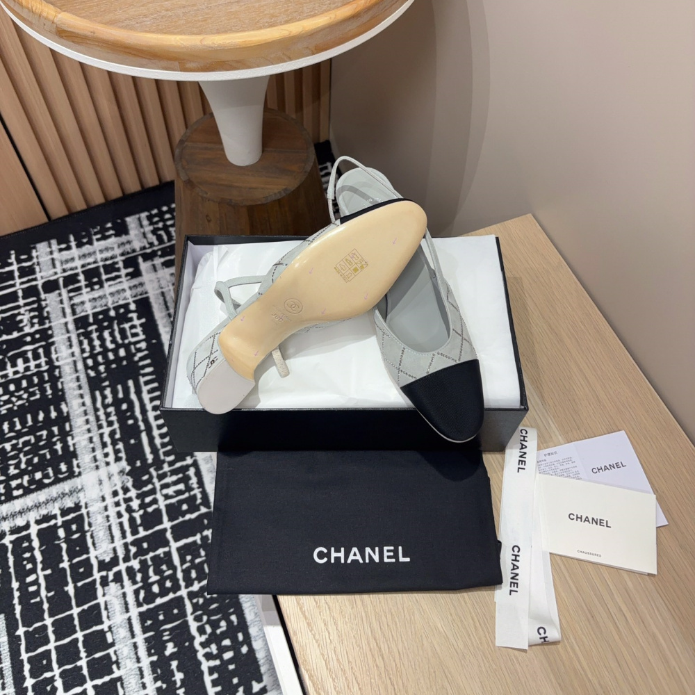 高仿Chanel*25C系列G31319小羊皮休閒單鞋灰色2CM免檢版