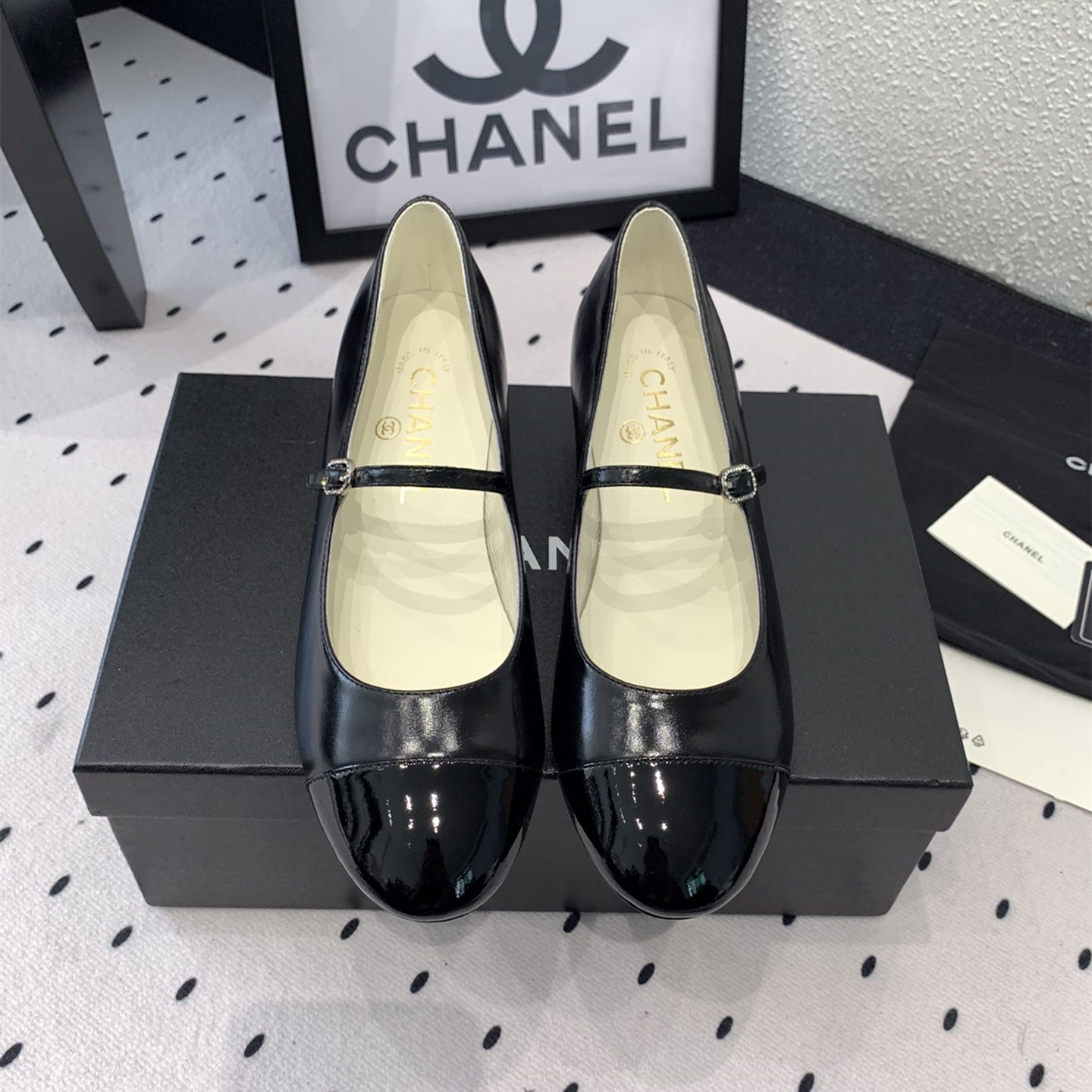 高仿Chanel*G38897Z小羊皮瑪麗珍單鞋黑色免檢版