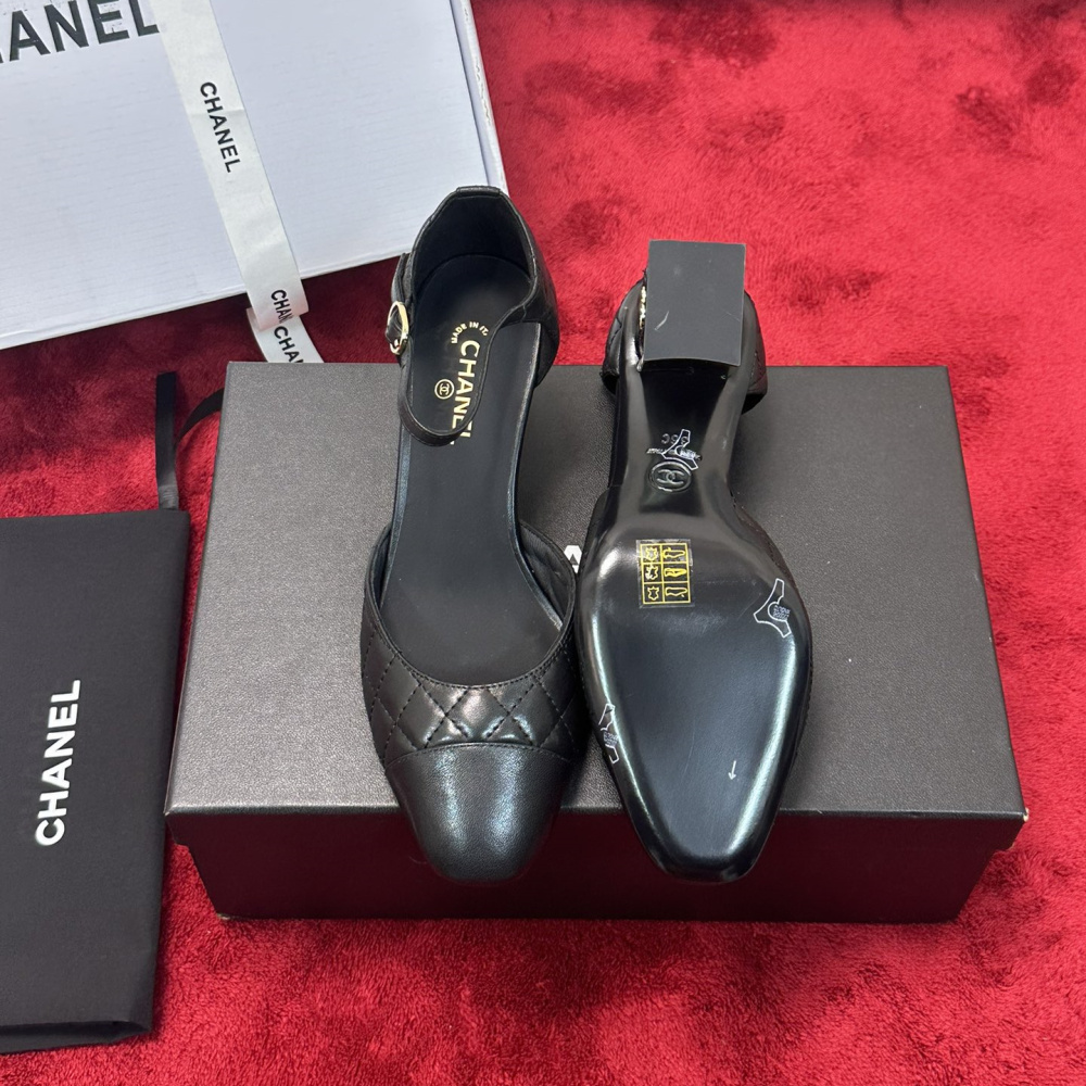 高仿Chanel*G38441B露邊高跟單鞋小牛皮黑色4.5CM免檢版