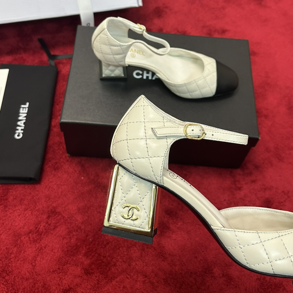 高仿Chanel*G38441C露邊高跟單鞋小牛皮白色4.5CM免檢版