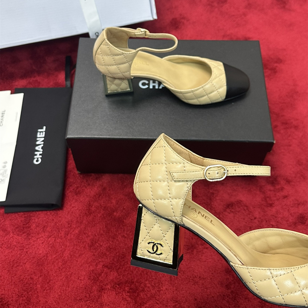 高仿Chanel*G38441A露邊高跟單鞋小牛皮黃色4.5CM免檢版