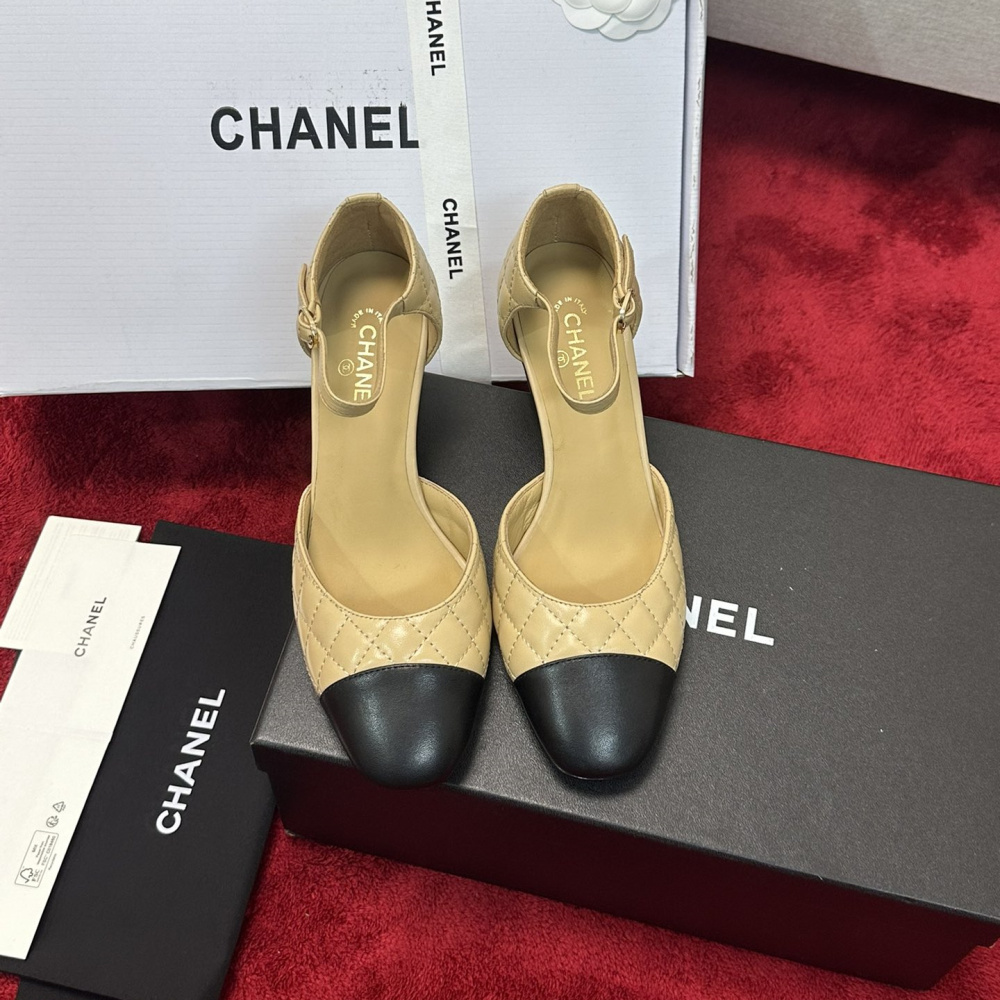 高仿Chanel*G38441A露邊高跟單鞋小牛皮黃色4.5CM免檢版