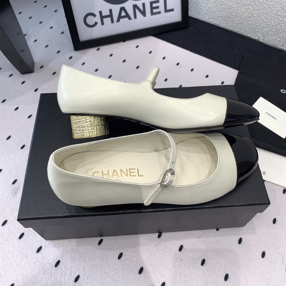 高仿Chanel*G38897小羊皮瑪麗珍單鞋象牙白免檢版