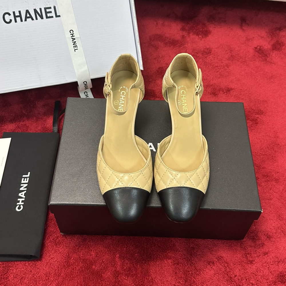 高仿Chanel*G38441A露邊高跟單鞋小牛皮黃色4.5CM免檢版