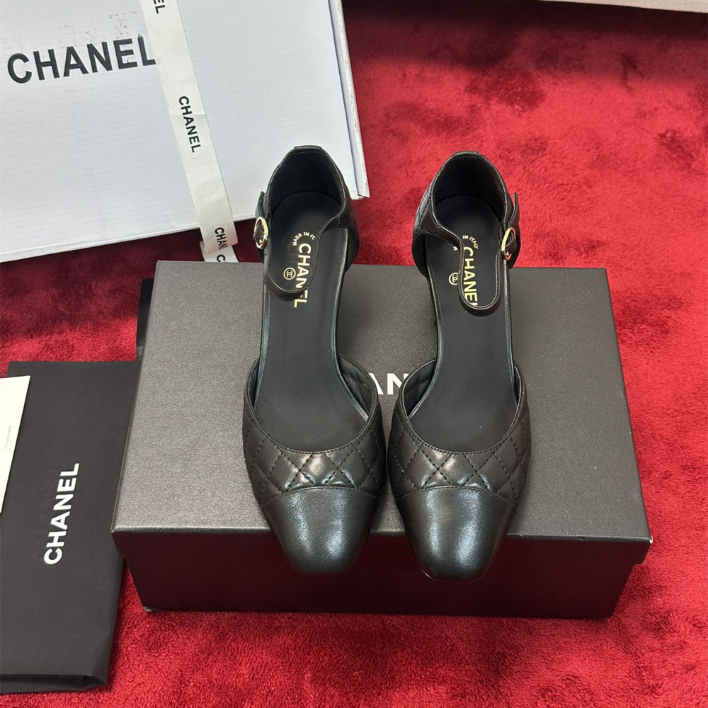 高仿Chanel*G38441B露邊高跟單鞋小牛皮黑色4.5CM免檢版
