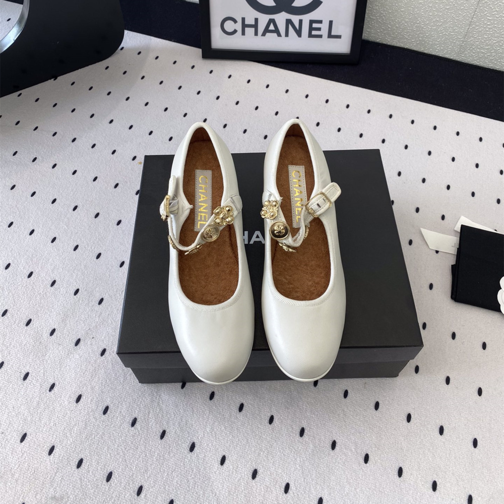 高仿Chanel*G45778N圓頭塔扣芭蕾舞鞋白色免檢版