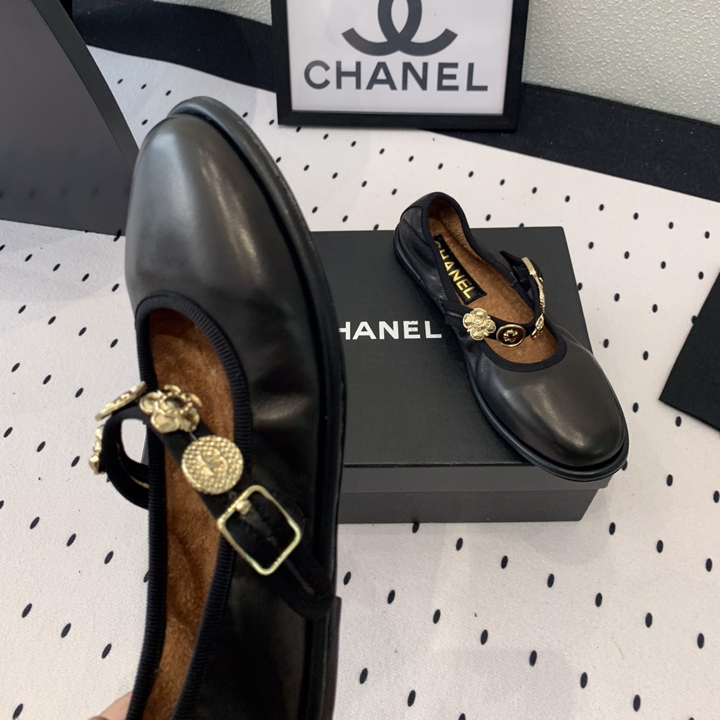 高仿Chanel*G45778X圓頭塔扣瑪麗珍鞋黑色免檢版