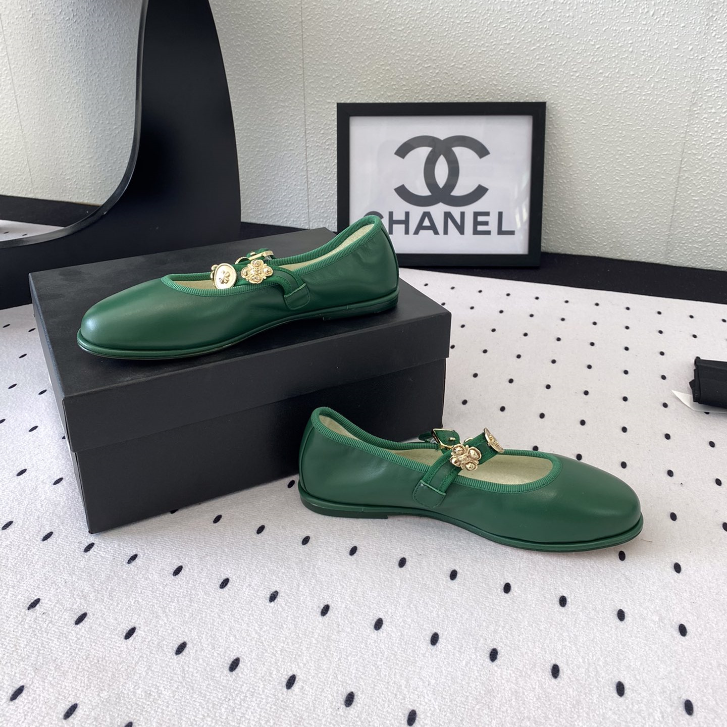 高仿Chanel*G45778B圓頭塔扣芭蕾舞鞋綠色免檢版