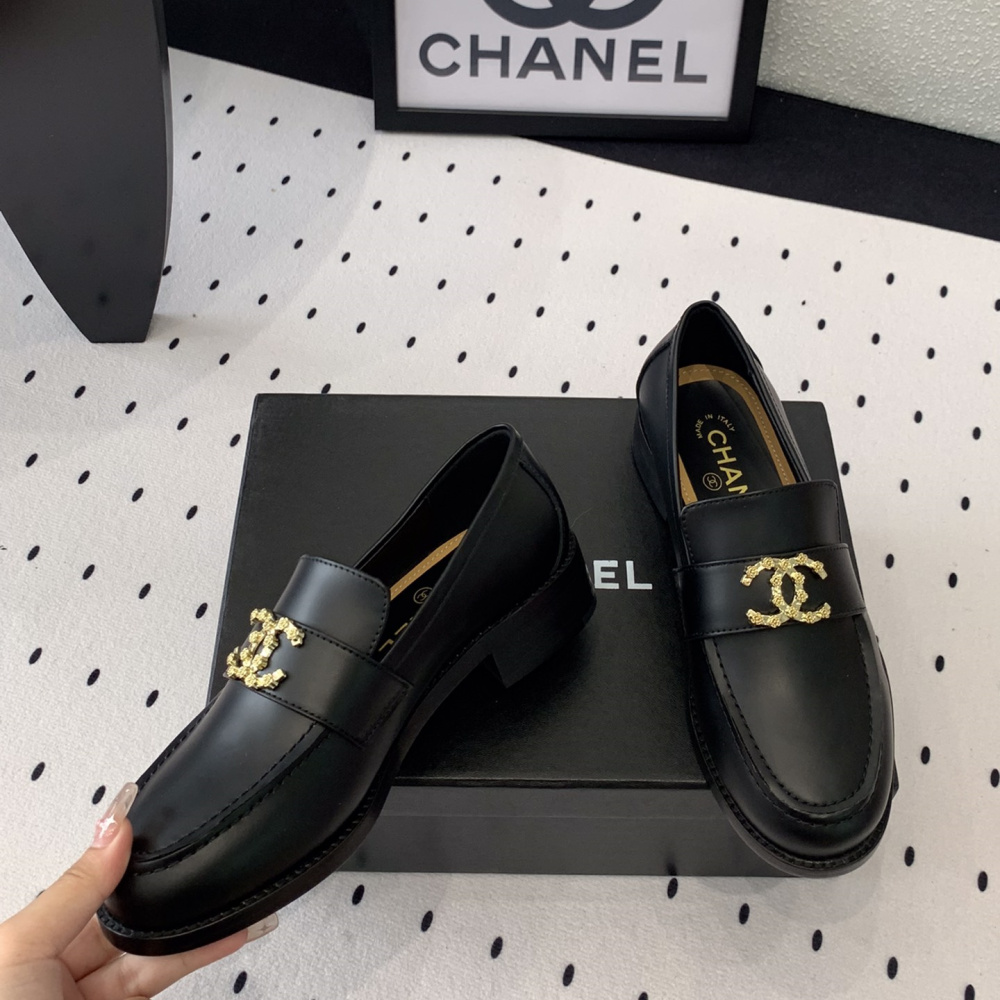 高仿Chanel*24S系列G45663B牛皮革樂福鞋黑色3CM免檢版
