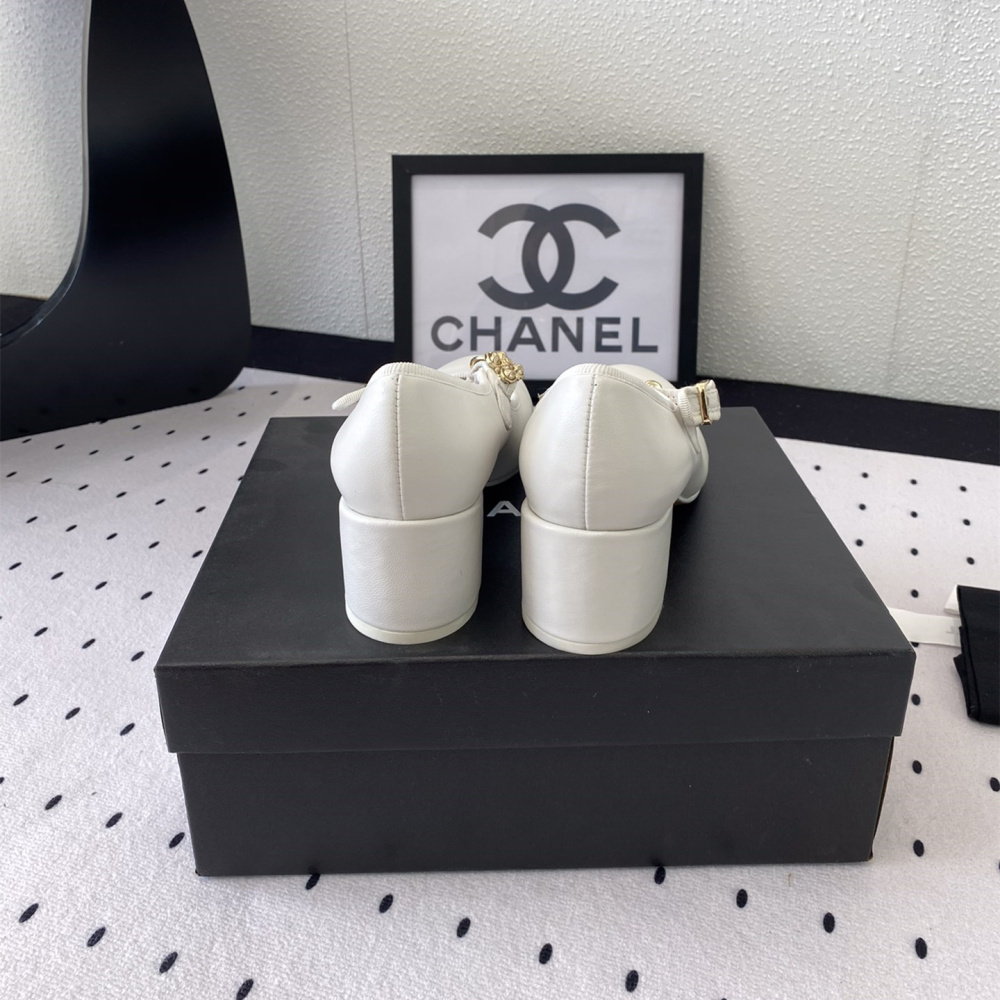 高仿Chanel*G45778N圓頭塔扣芭蕾舞鞋白色免檢版