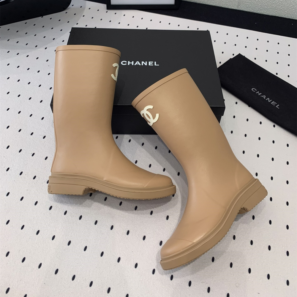 高仿Chanel*25S系列G39620N爆款高筒雨靴米色免檢版