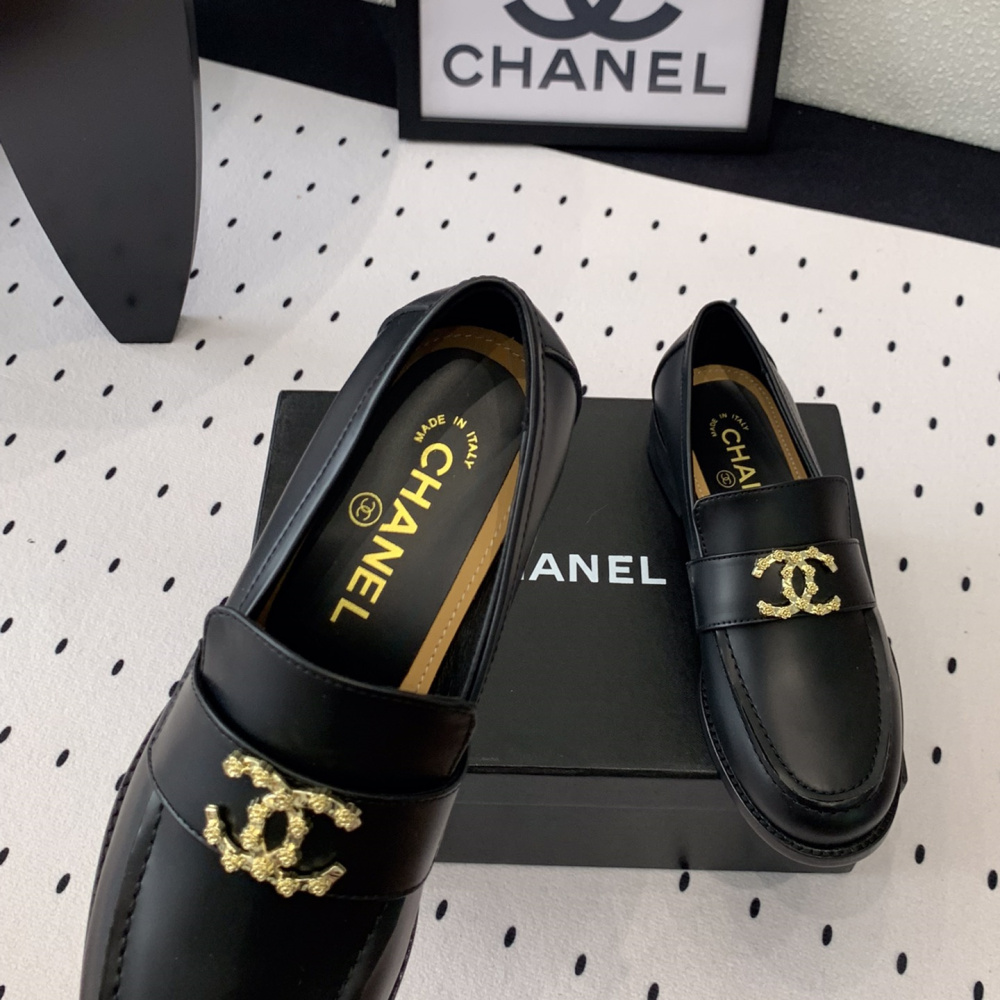 高仿Chanel*24S系列G45663B牛皮革樂福鞋黑色3CM免檢版