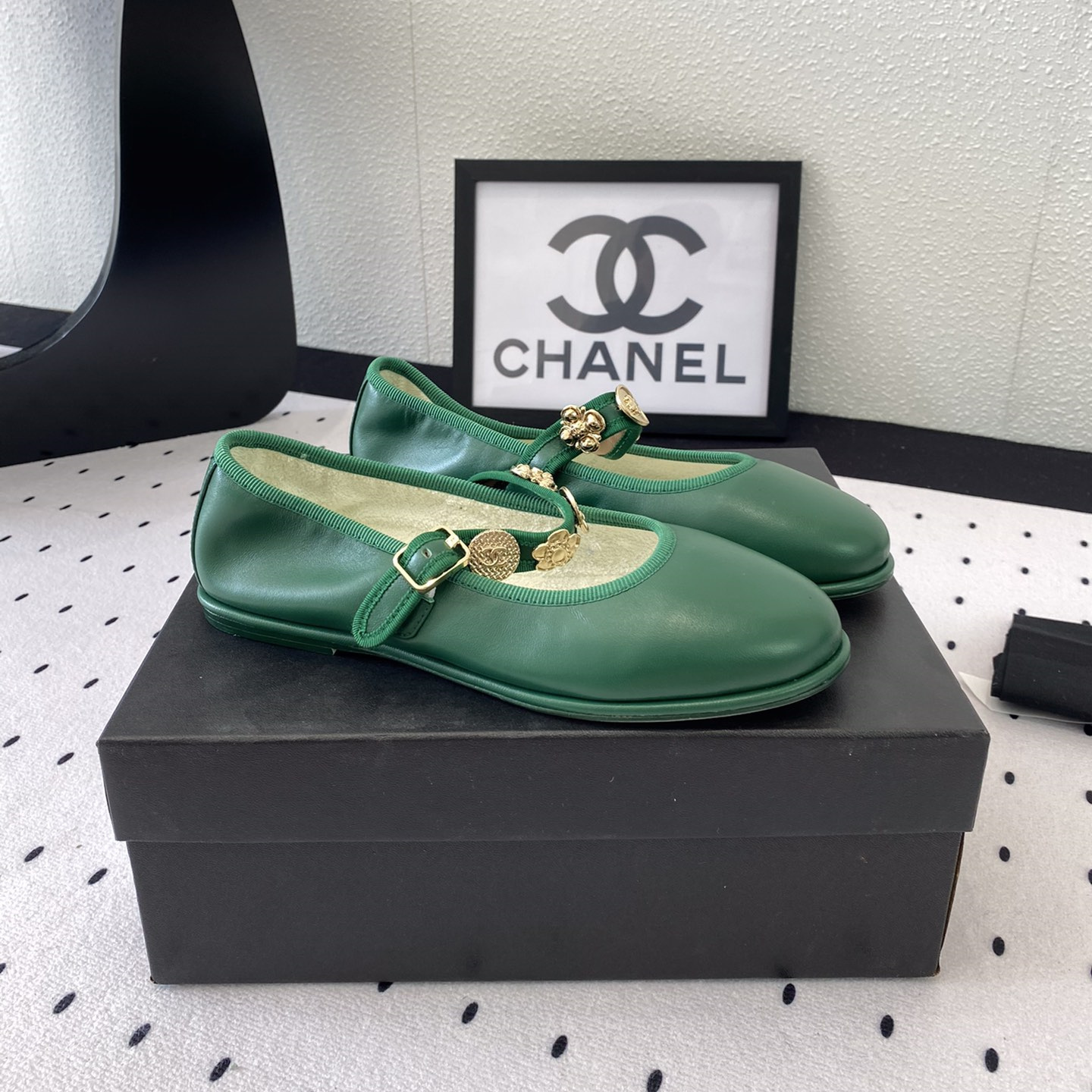 高仿Chanel*G45778B圓頭塔扣芭蕾舞鞋綠色免檢版