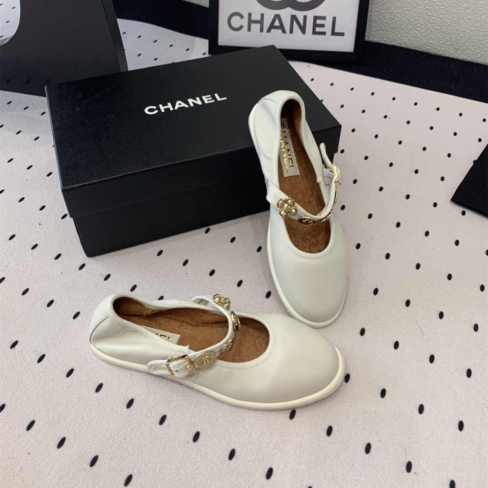高仿Chanel*G45778T圓頭塔扣瑪麗珍鞋白色免檢版