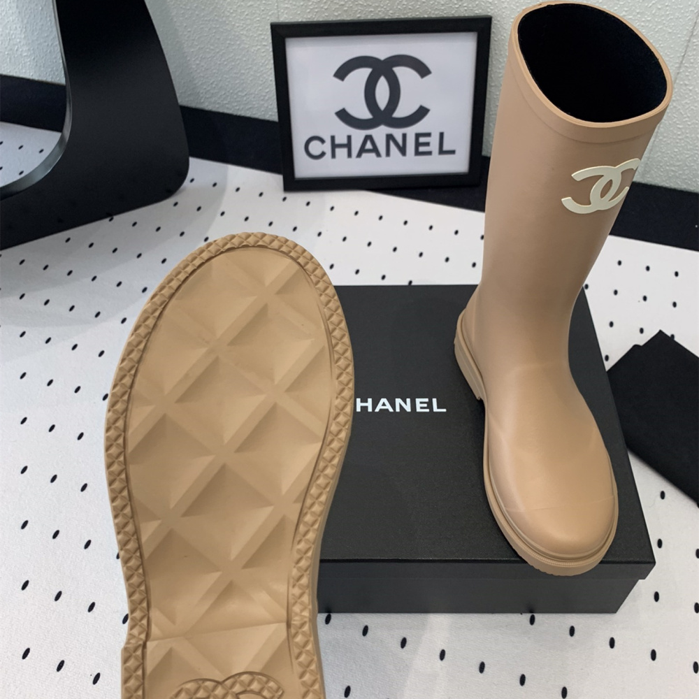 高仿Chanel*25S系列G39620N爆款高筒雨靴米色免檢版