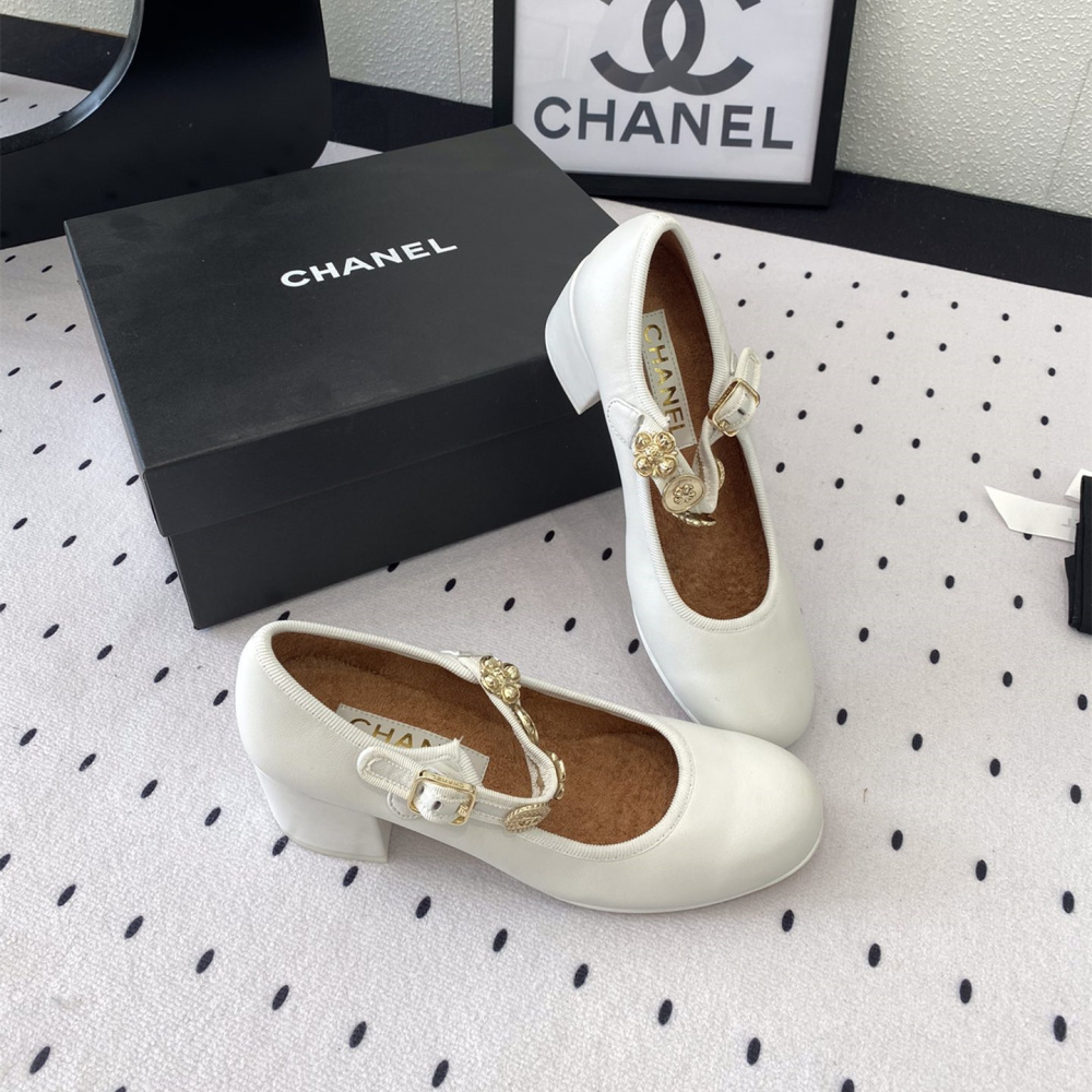高仿Chanel*G45778N圓頭塔扣芭蕾舞鞋白色免檢版