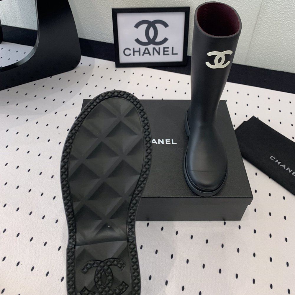 高仿Chanel*25S系列G39620X爆款高筒雨靴黑色免檢版