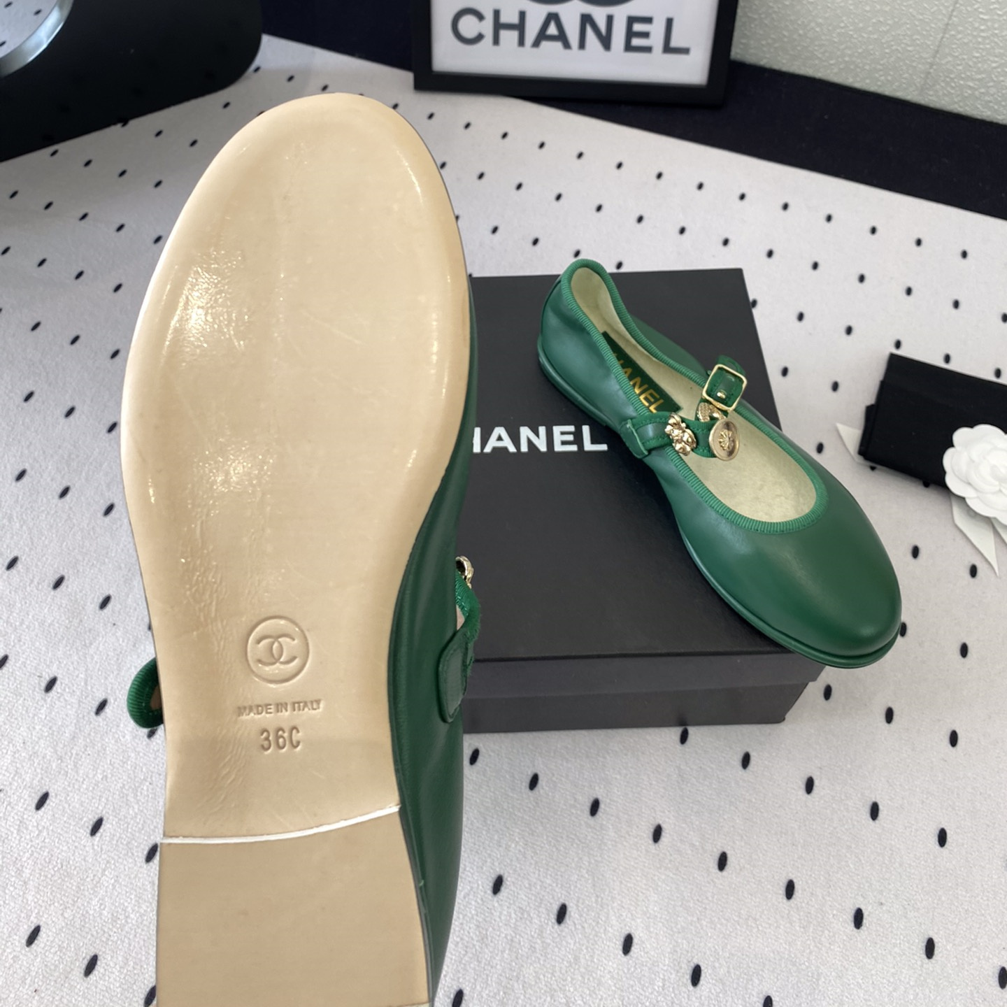 高仿Chanel*G45778B圓頭塔扣芭蕾舞鞋綠色免檢版