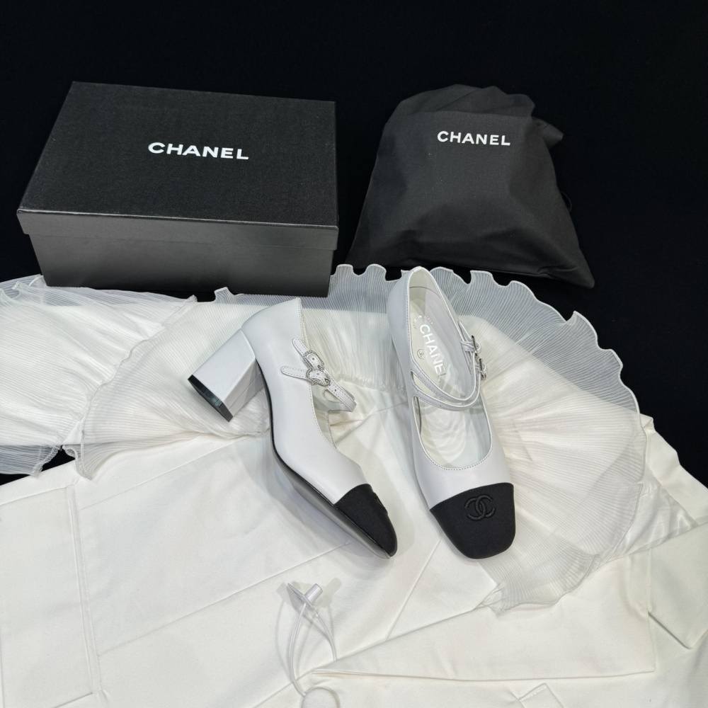 高仿Chanel*24S系列G45696A小羊皮瑪麗珍鞋白色6CM免檢版
