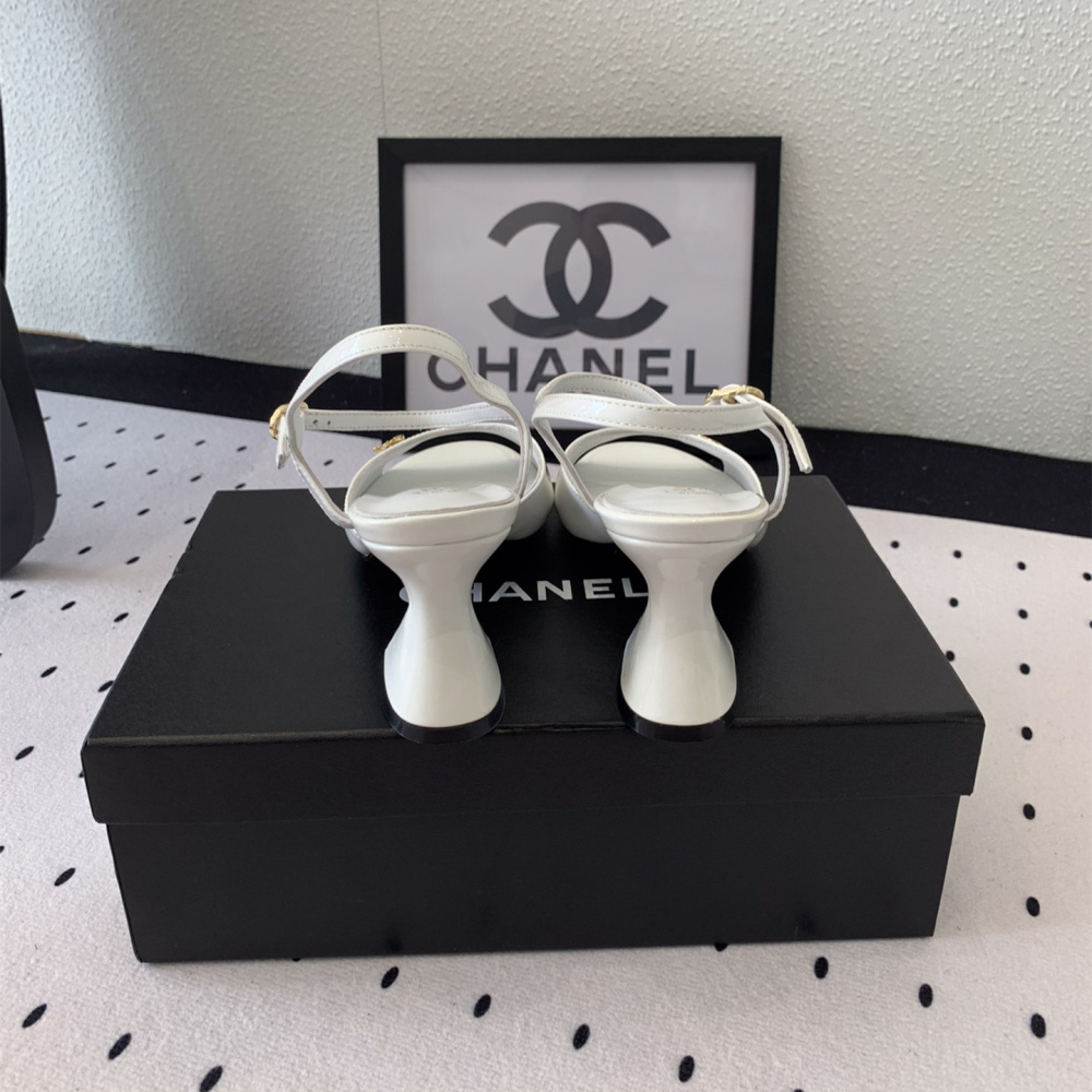 高仿Chanel*G45723A魚嘴高踭鞋漆皮白色5.5CM免檢版