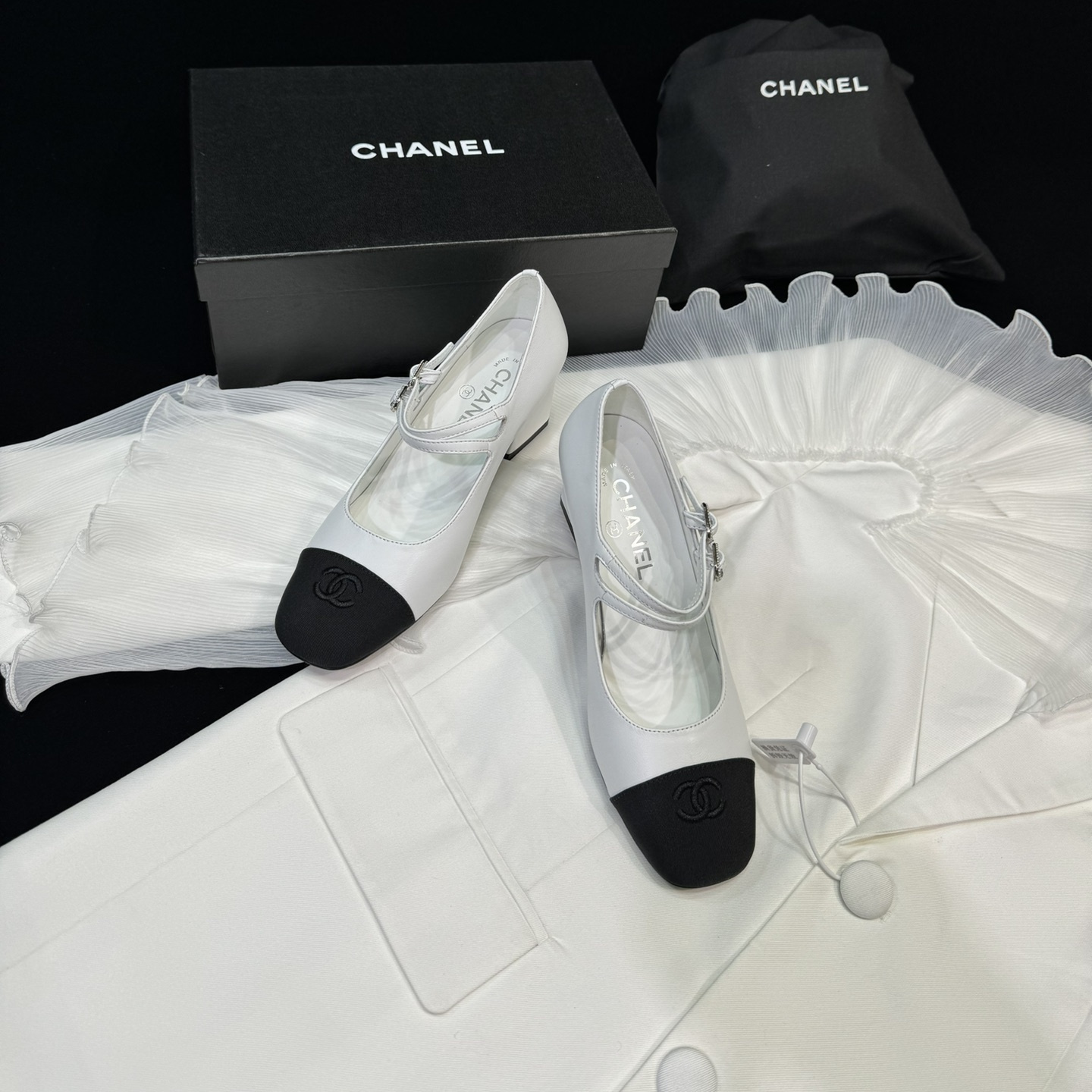 高仿Chanel*24S系列G45696A小羊皮瑪麗珍鞋白色6CM免檢版