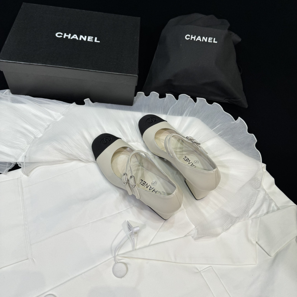 高仿Chanel*24S系列G45696B小羊皮瑪麗珍鞋米色6CM免檢版