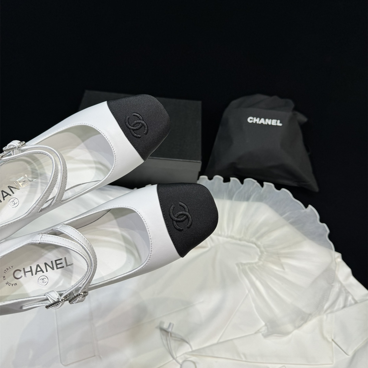 高仿Chanel*24S系列G45696A小羊皮瑪麗珍鞋白色6CM免檢版