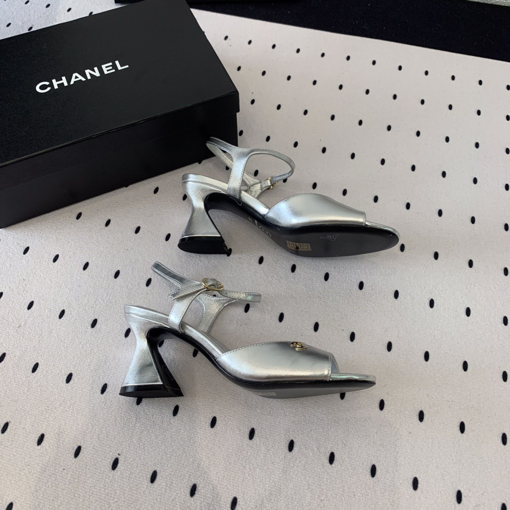 高仿Chanel*G45723D魚嘴高踭鞋漆皮銀色5.5CM免檢版