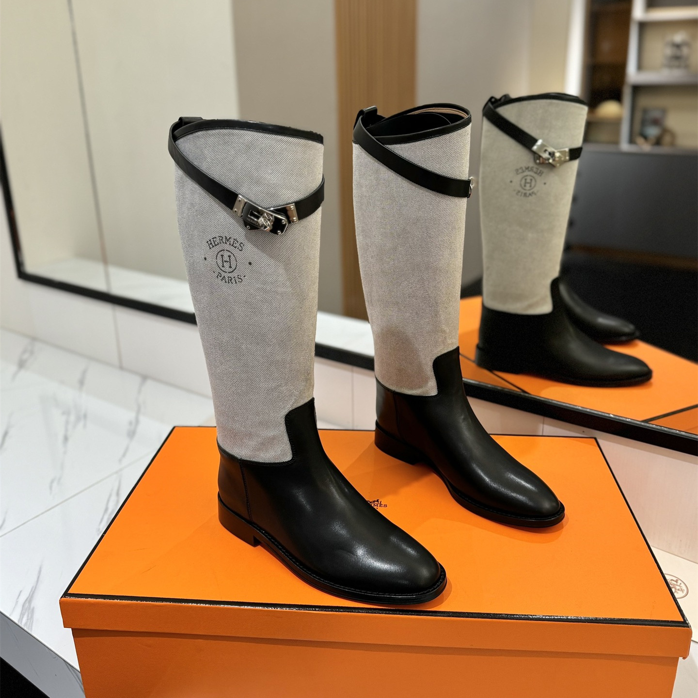 高仿Hermes*H231081ZPN帆布拼皮高筒靴黑色免檢版