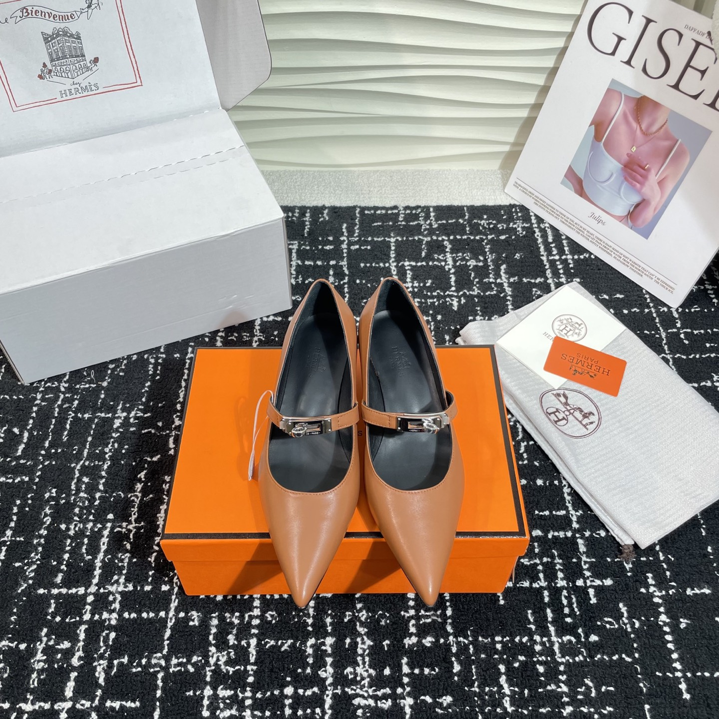 高仿Hermes*Kelly系列H251007Z04小牛皮高踭鞋棕色4CM免檢版