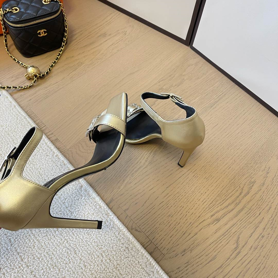 高仿Hermes*Judy系列H242034ZDR露趾涼鞋小牛皮10.5CM金色免檢版