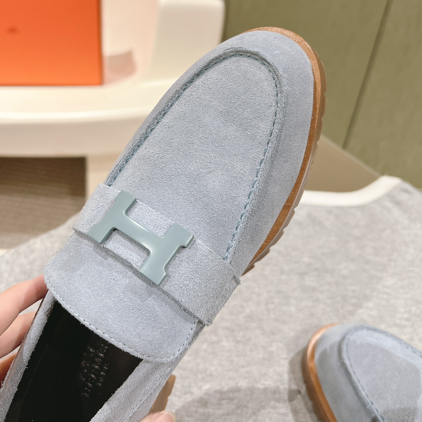 高仿Hermes*H222056Z6U羊京料樂福鞋藍色免檢版