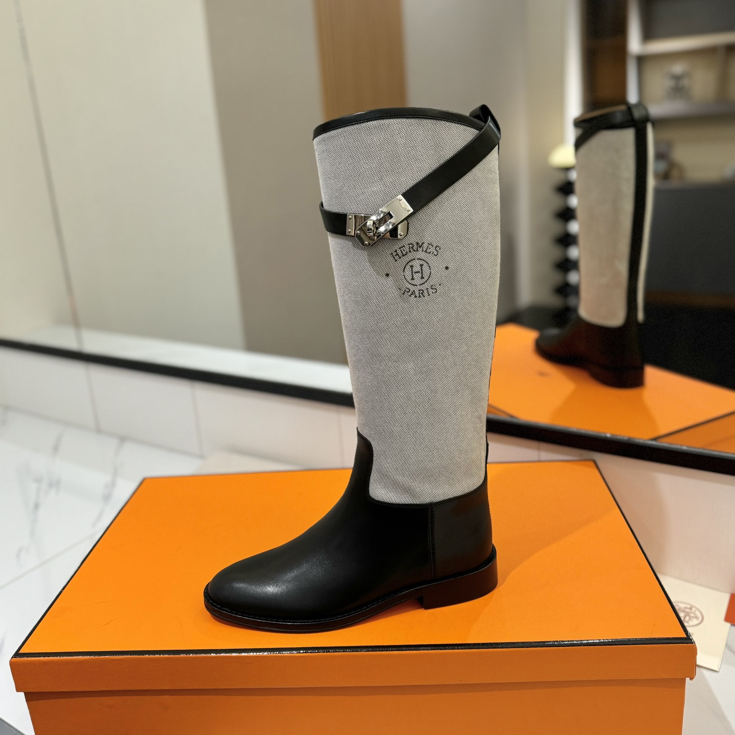 高仿Hermes*H231081ZPN帆布拼皮高筒靴黑色免檢版